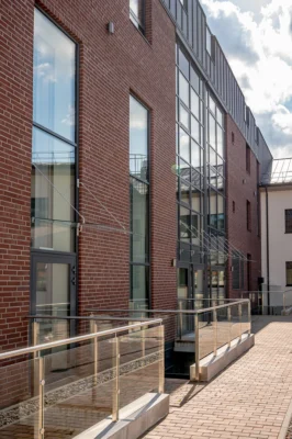 Telšių meno mokyklos eksterjeras (3)