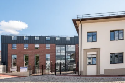 Telšių meno mokyklos eksterjeras (7)