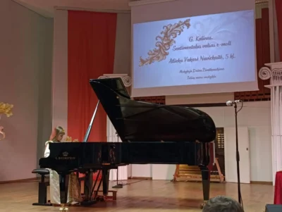 Šokančios rankos (5)